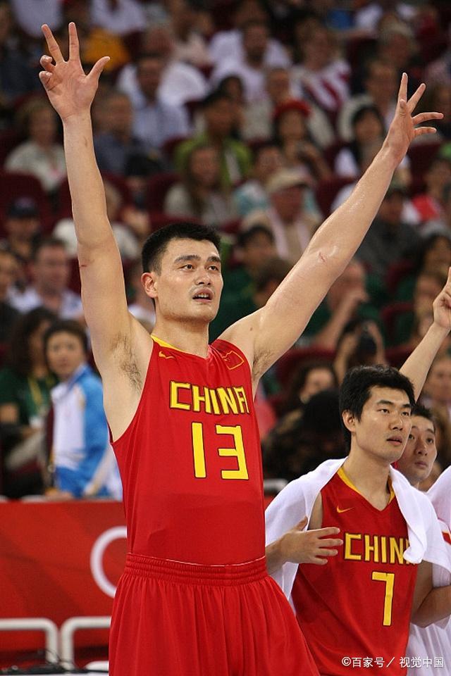 与胡尔克在