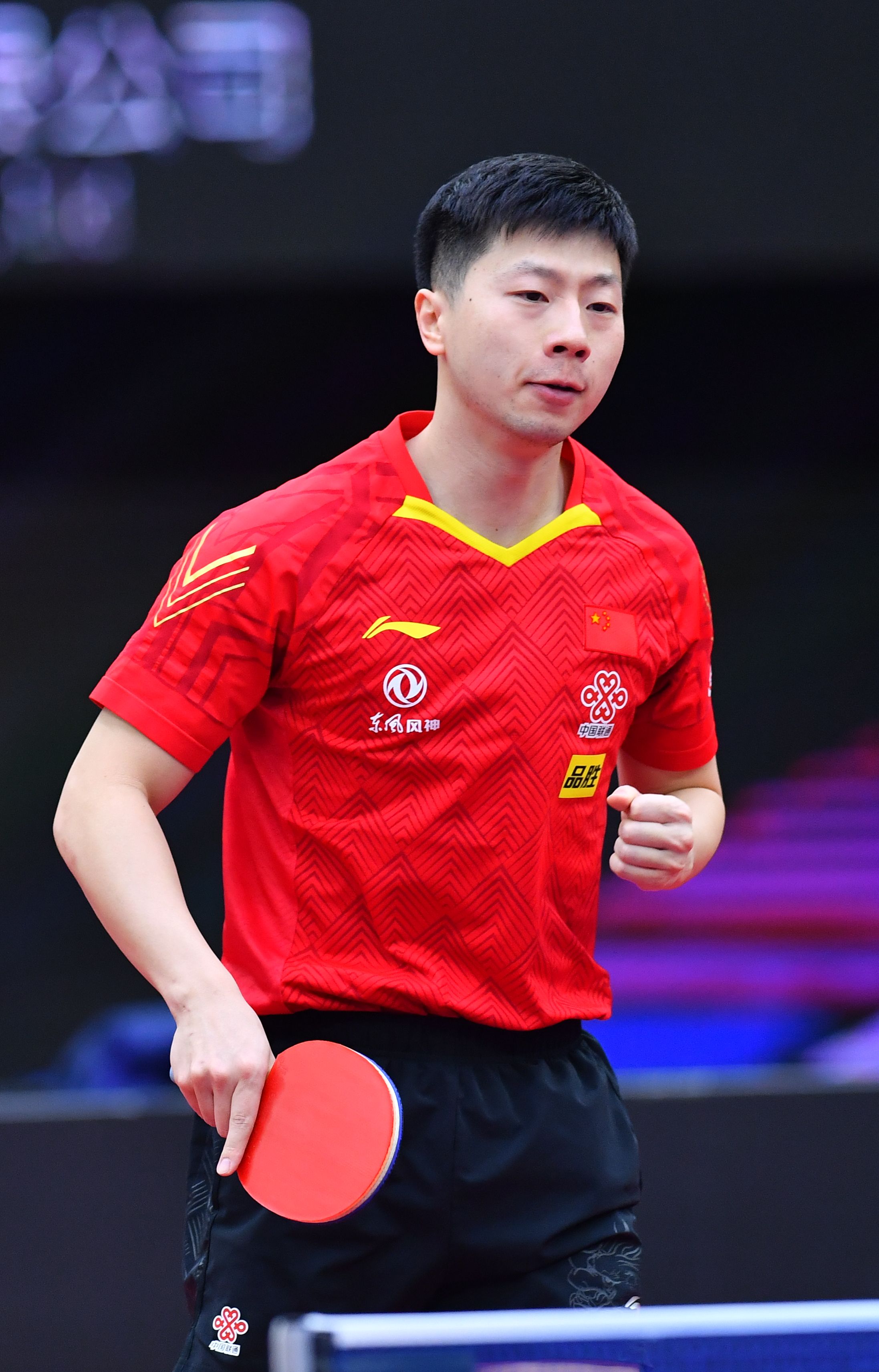 一球员付出 一球员付出