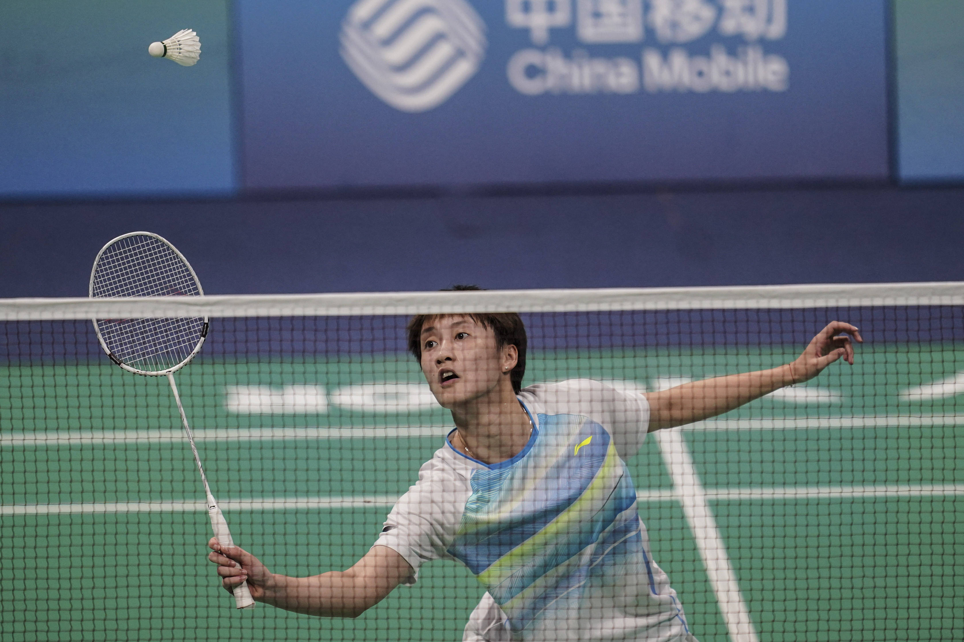 畏手畏脚 畏手畏脚